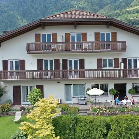 Residence Margreth Marlengo Bagian luar foto